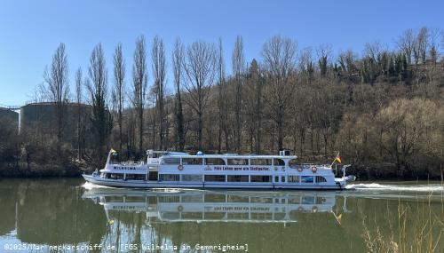 📌 → FGS Wilhelma im Mar. 2025
🌍 → DE Gemmrigheim / Fährgergasse
🔍 → klicken
💾 → rechte Maus → Link in neuem Tab öffnen...
📷 → iPhone 13 Pro Bild: Betriebsfahrt, die Wilhelma kehrt vom Werftbesuch zurück.